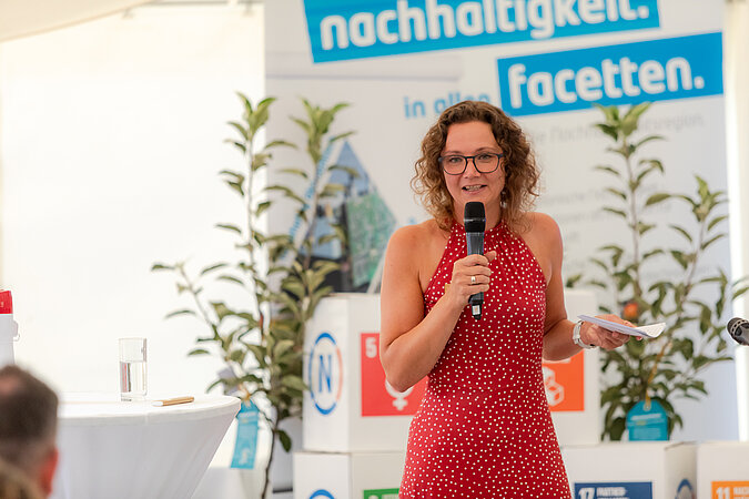 Referatsleiterin Kerstin Kunze eröffnete das 8. Mittelsachsen-Forum.