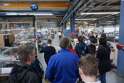 Führung durch die Produktion der Homag Automation GmbH